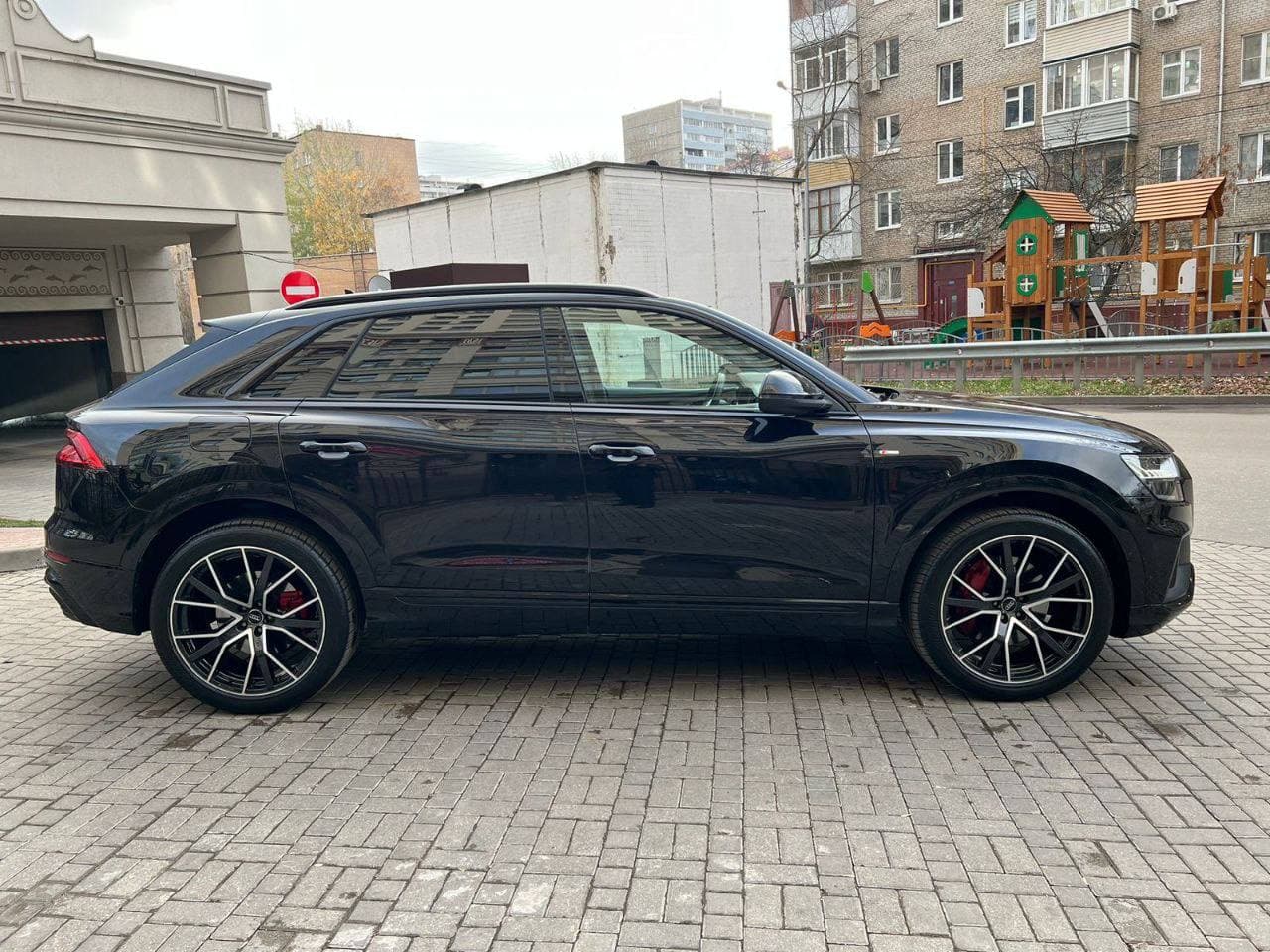 Audi Q8 S-line 50 TDI фото 3