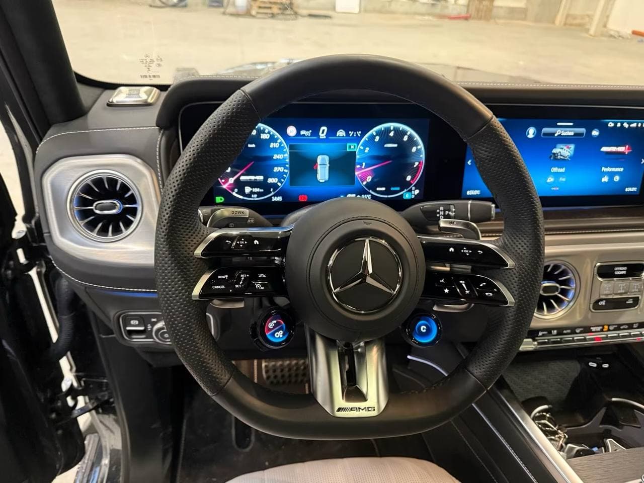 Mercedes-Benz G-Class 63 AMG фото 8