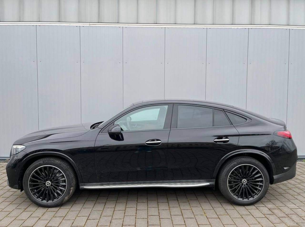 Mercedes-Benz GLC 300 Coupe фото 2