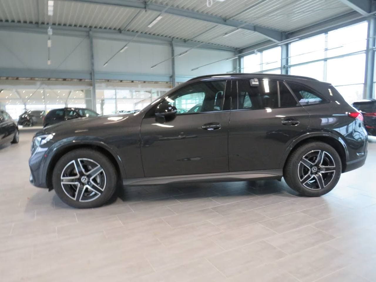 Mercedes-Benz GLC300d 2025 фото 3