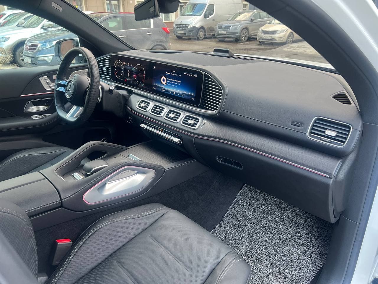 Mercedes-Benz GLE 450d 2025 фото 10